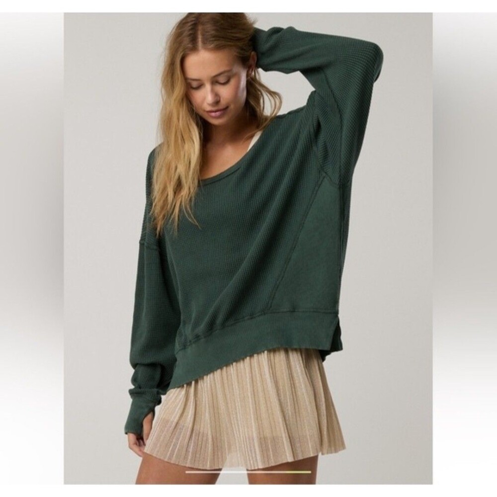 OFFLINE By Aerie Wow! Waffle Knit Oversized Long Sleeve Size S Tshirt Dark Green